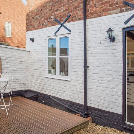Charming 2 Bed House In Tewkesbury Centreヴィラ エクステリア 写真