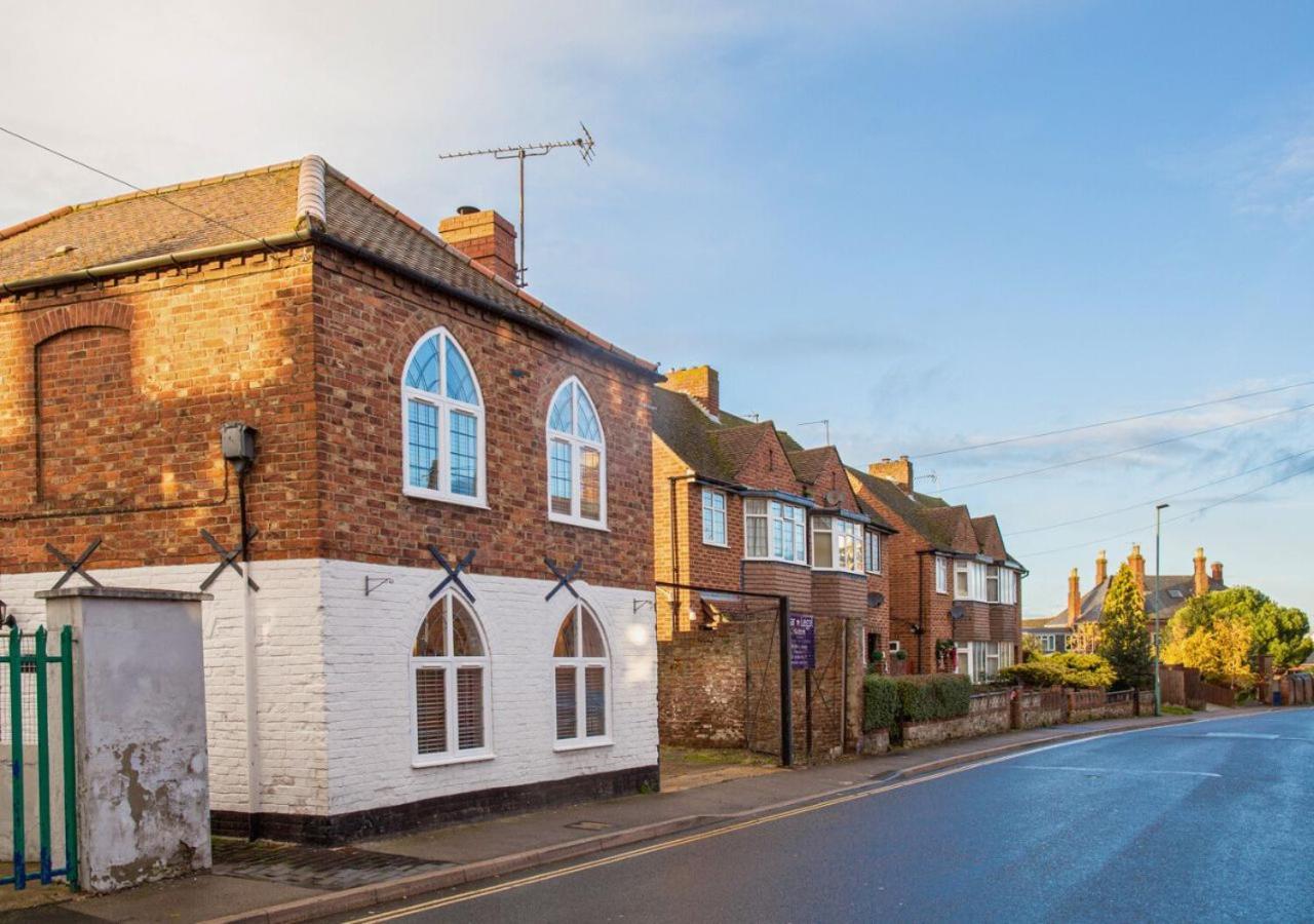 Charming 2 Bed House In Tewkesbury Centreヴィラ エクステリア 写真